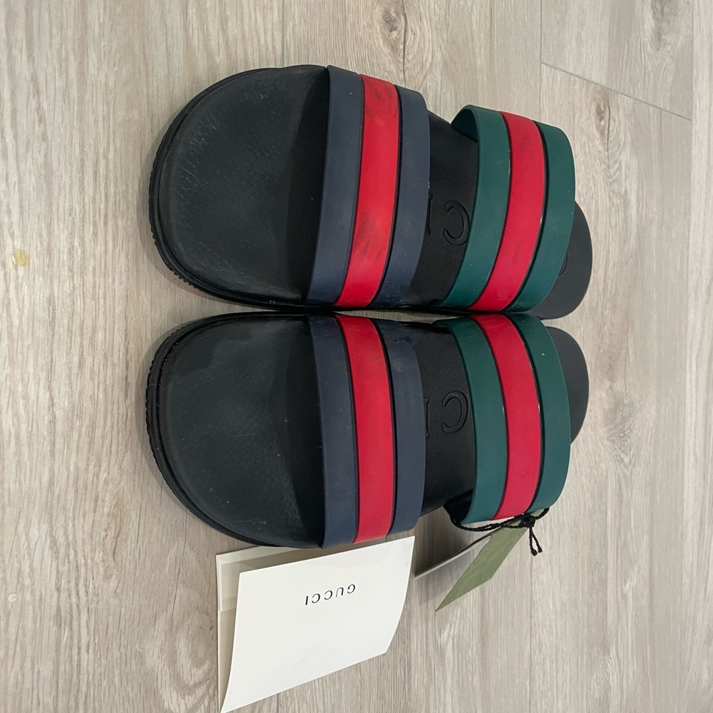 Gucci Men's Sandals - Black, Red, Green